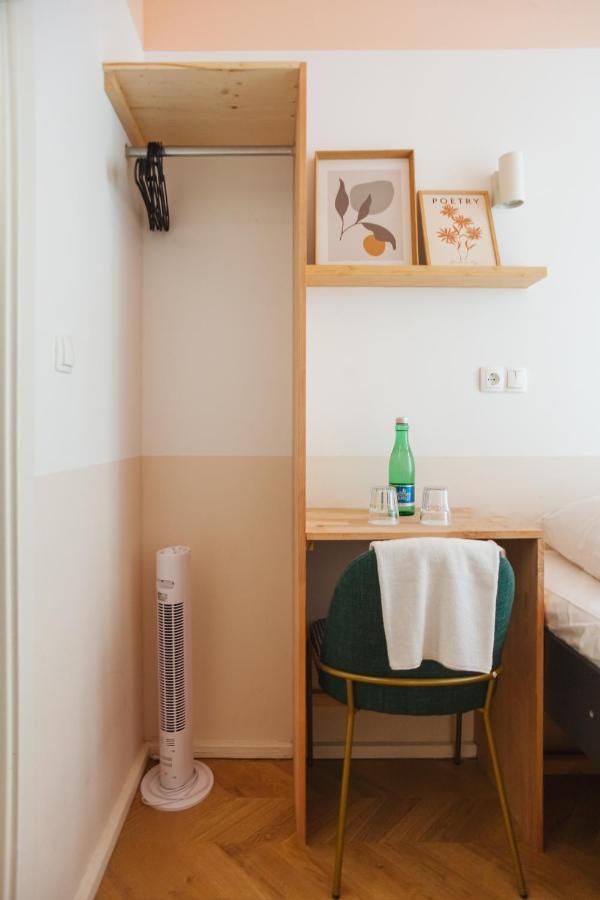 Malfatti Room Oasis With Coworking Space Відень Екстер'єр фото